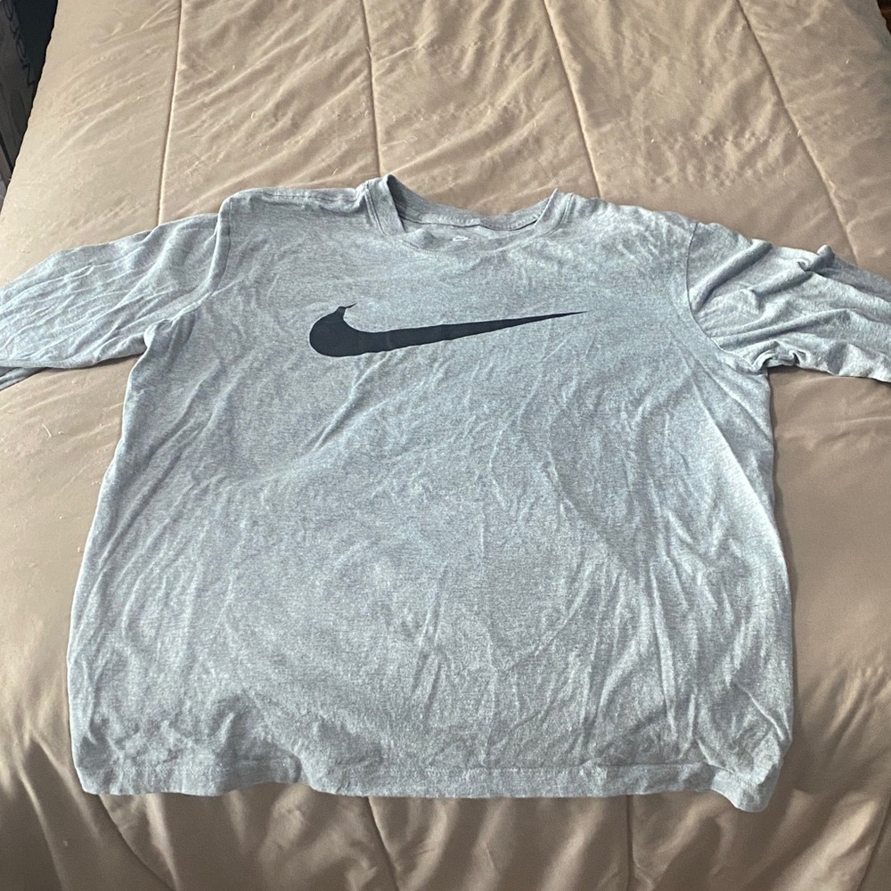 Nike Long Sleeve Tee in Light Gray with Black Swoosh